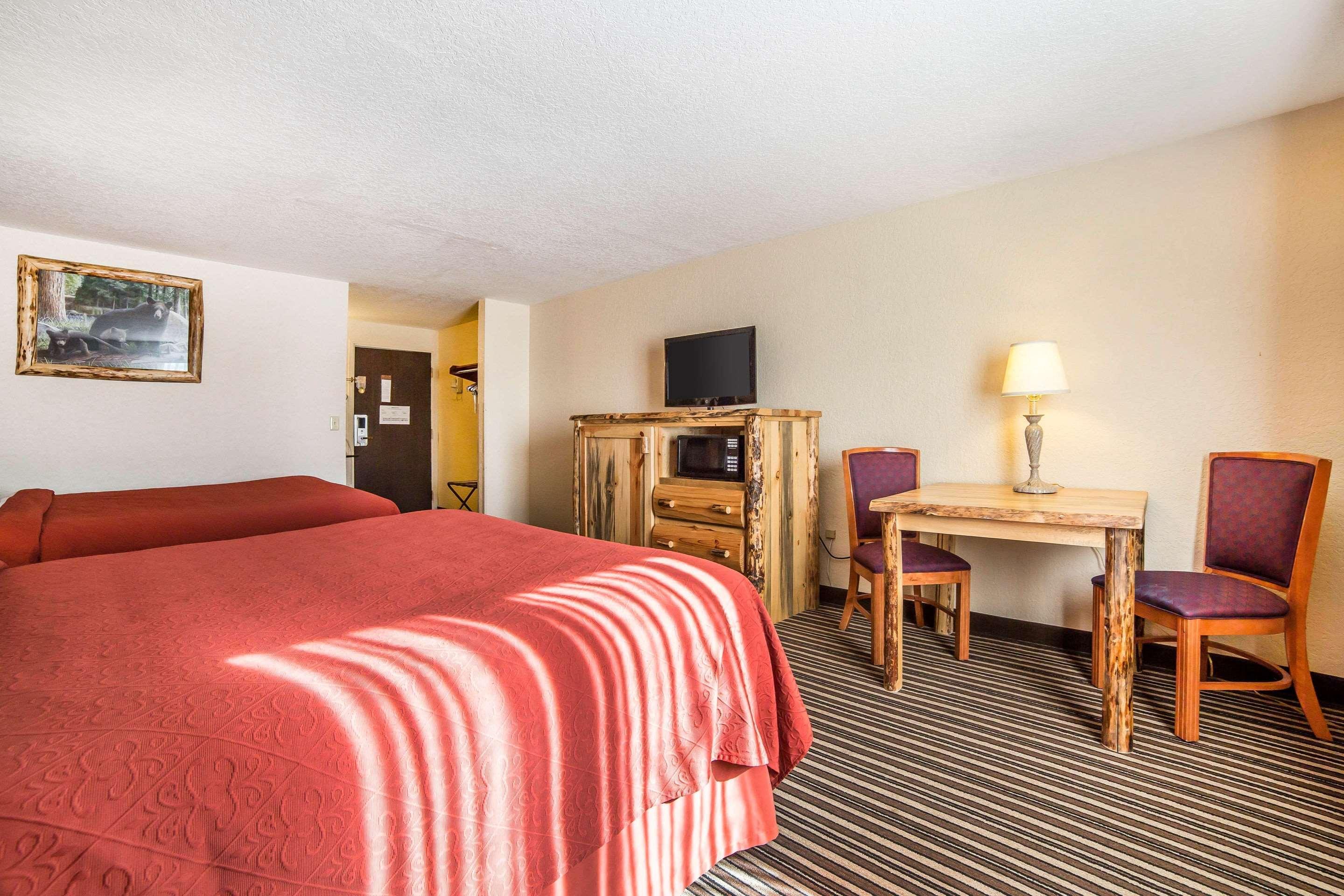 Studio 6 Suites Butte Mt I-90 I-15 Exterior foto